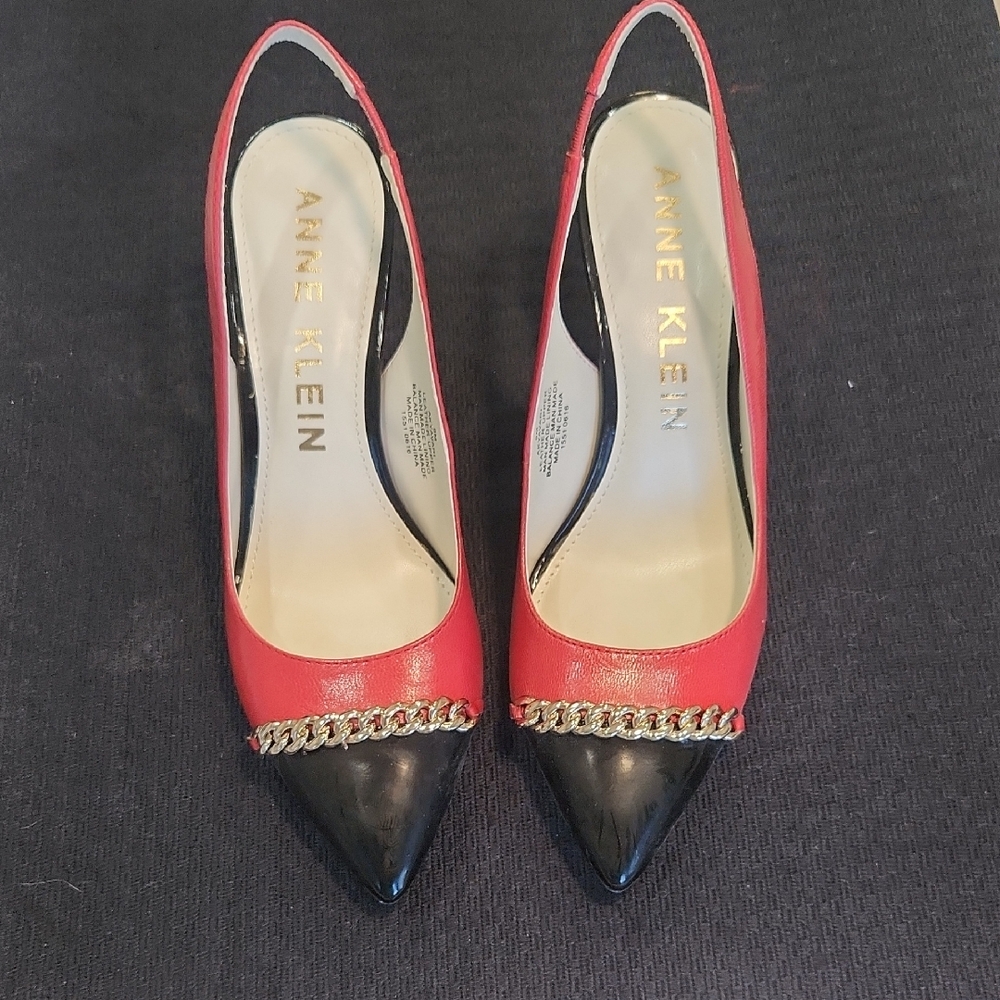 Anne Klein FLEX Red and Black Heels with Chain Detail 8